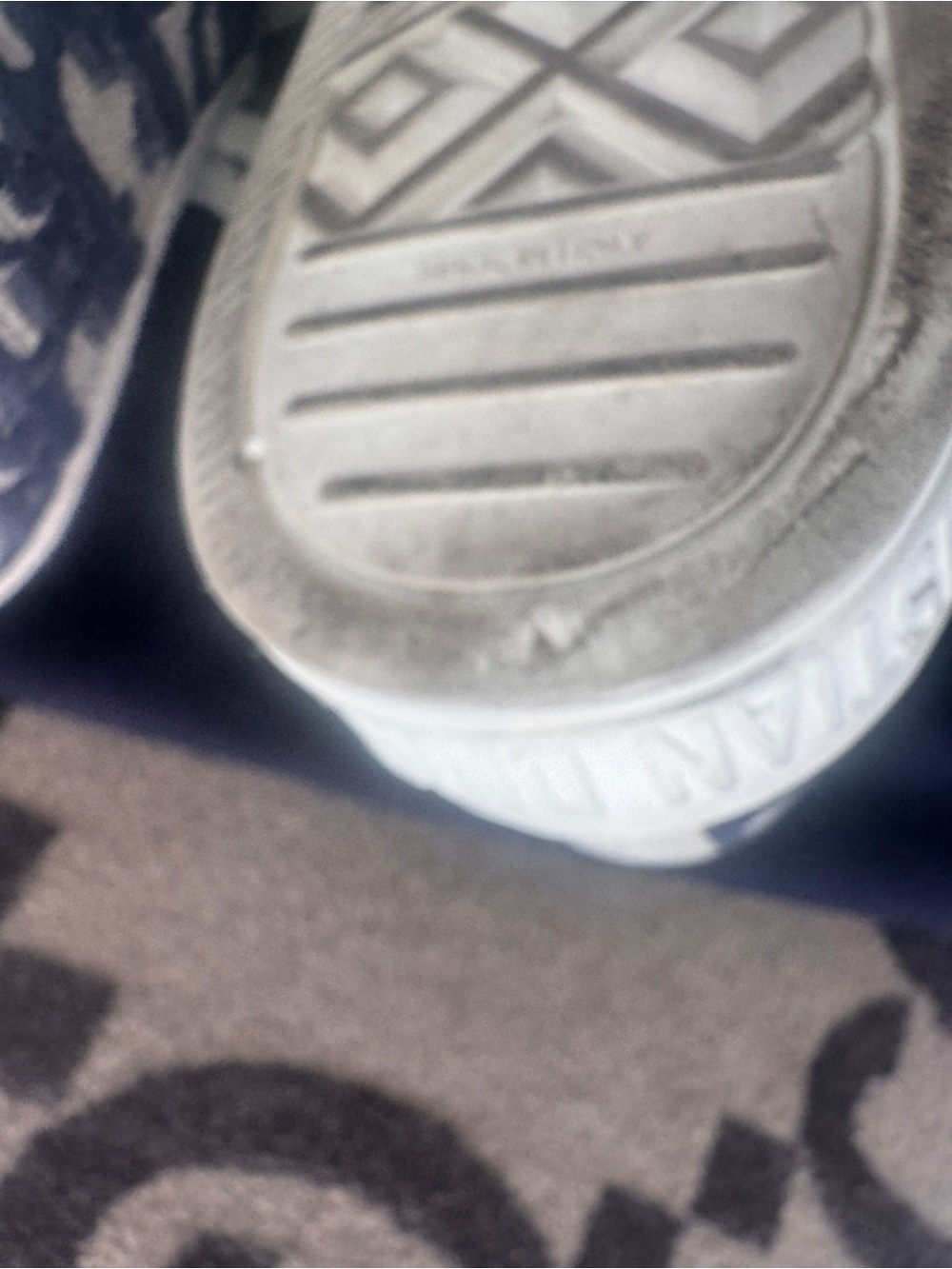 Dior Navy and White walk n Dior Logo Low-Top Sneakers - Picture 8 of 15